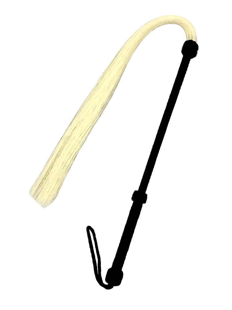 White Horseman Deluxe är en piska med syntetiskt tagel och en kratfigare bas.